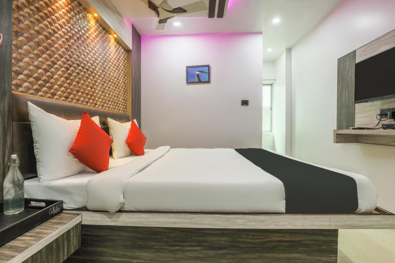 Oyo 14472 Brahmaputra Guest House กูวาฮาติ ภายนอก รูปภาพ